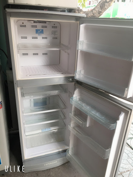 Tủ Lạnh Cũ Hitachi Rt310Eg1(Sls) 2 Cánh 260 Lít
