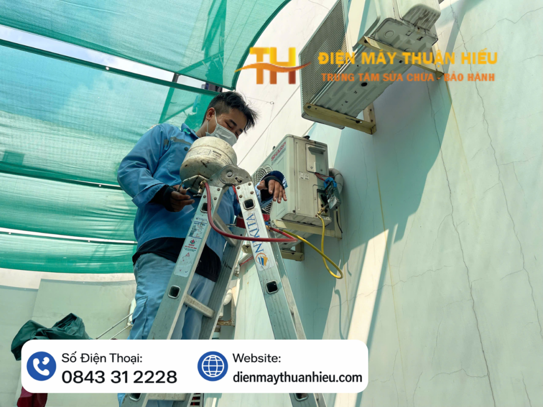 Dịch Vụ Sửa Máy Lạnh Tại Hóc Môn - Giá Tốt, Uy Tín