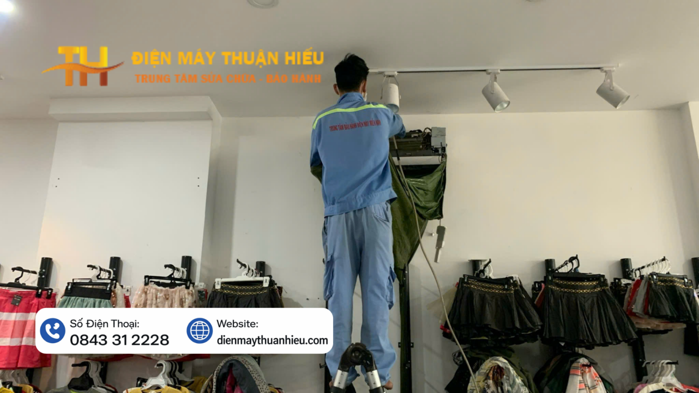 Vệ Sinh Máy Lạnh Đường Phan Văn Hớn, Quận 12 - Sạch Sâu